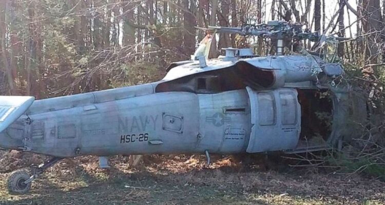 1 injured in Navy helicopter hard landing in Virginia